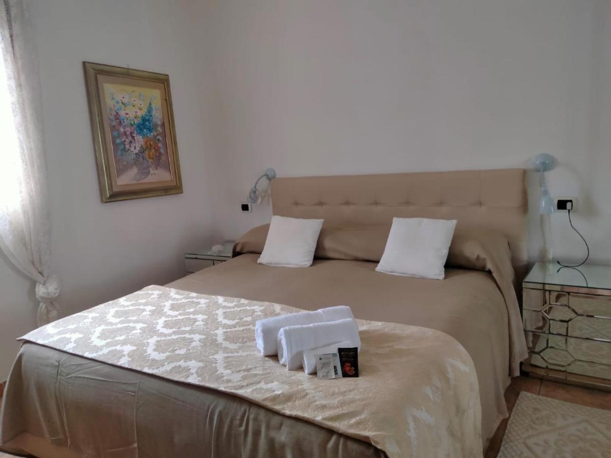 La Casa Dei Fenicotteri Bed and Breakfast Όλμπια Εξωτερικό φωτογραφία