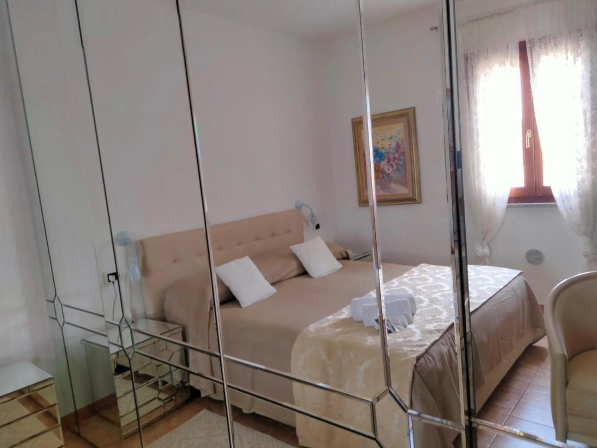 La Casa Dei Fenicotteri Bed and Breakfast Όλμπια Εξωτερικό φωτογραφία